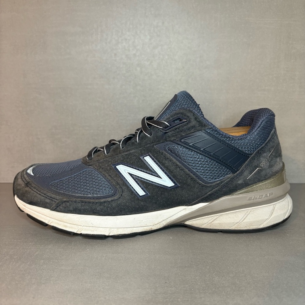 New Balance | 990V5 Shoes - Navy Blue ; Womens 8.5